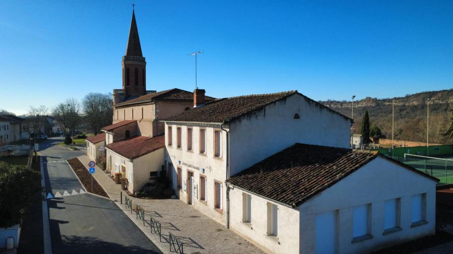 Vue Générale Eglise Mairie Terssac